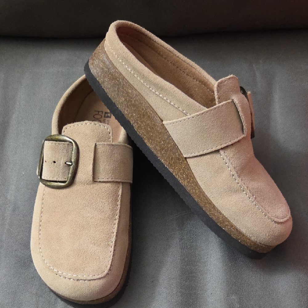 White Mountain Tan Suede Mules with Buckle Size 7